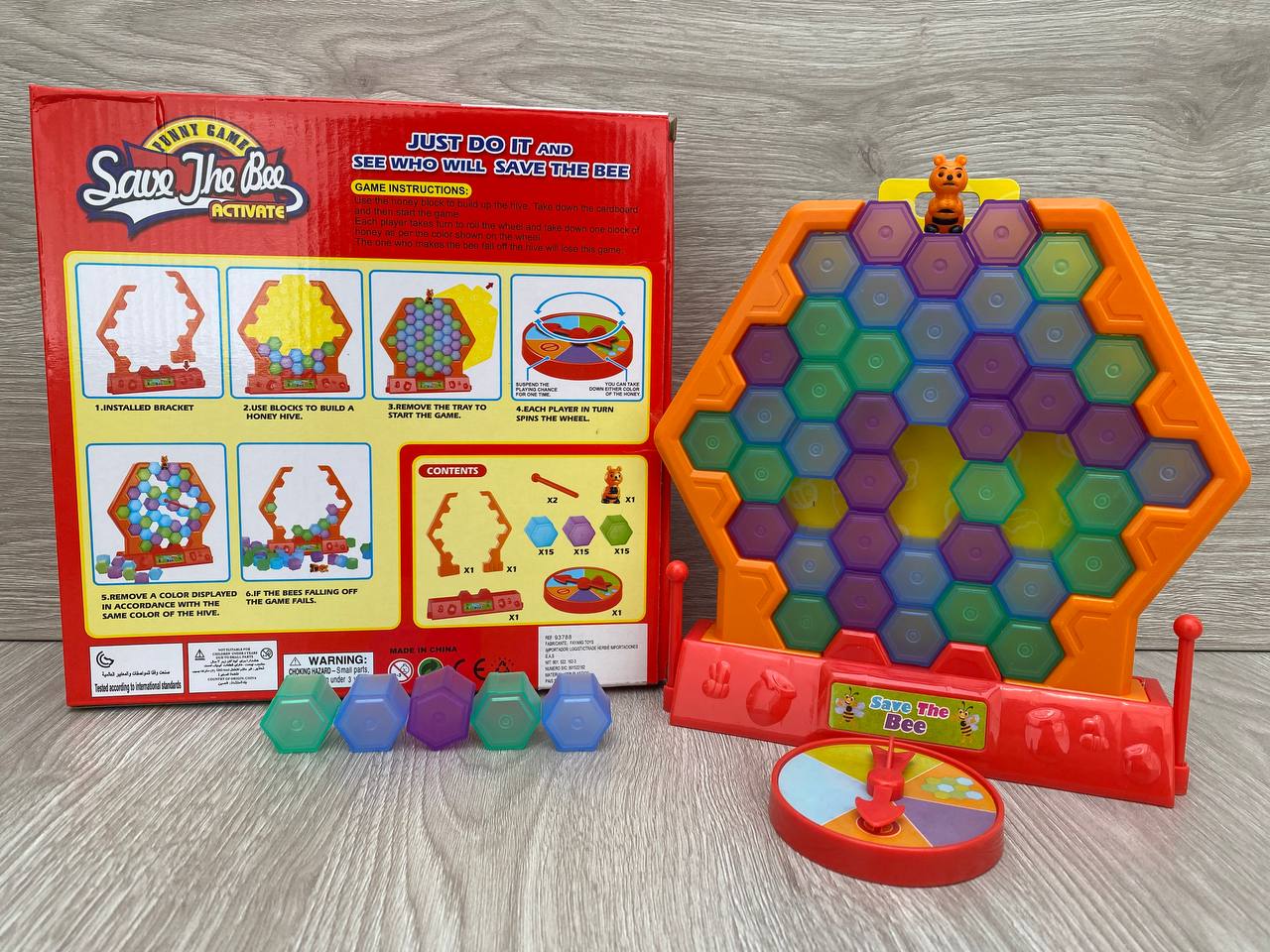 Juego de Mesa Salva a la Abeja